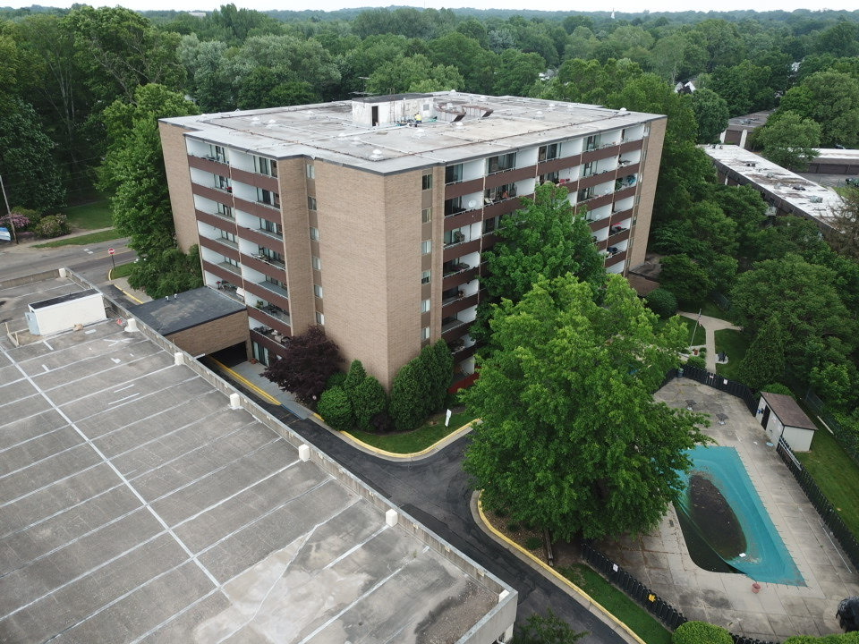 Fairway Tower and Manor Apartments Apartments in Akron, OH