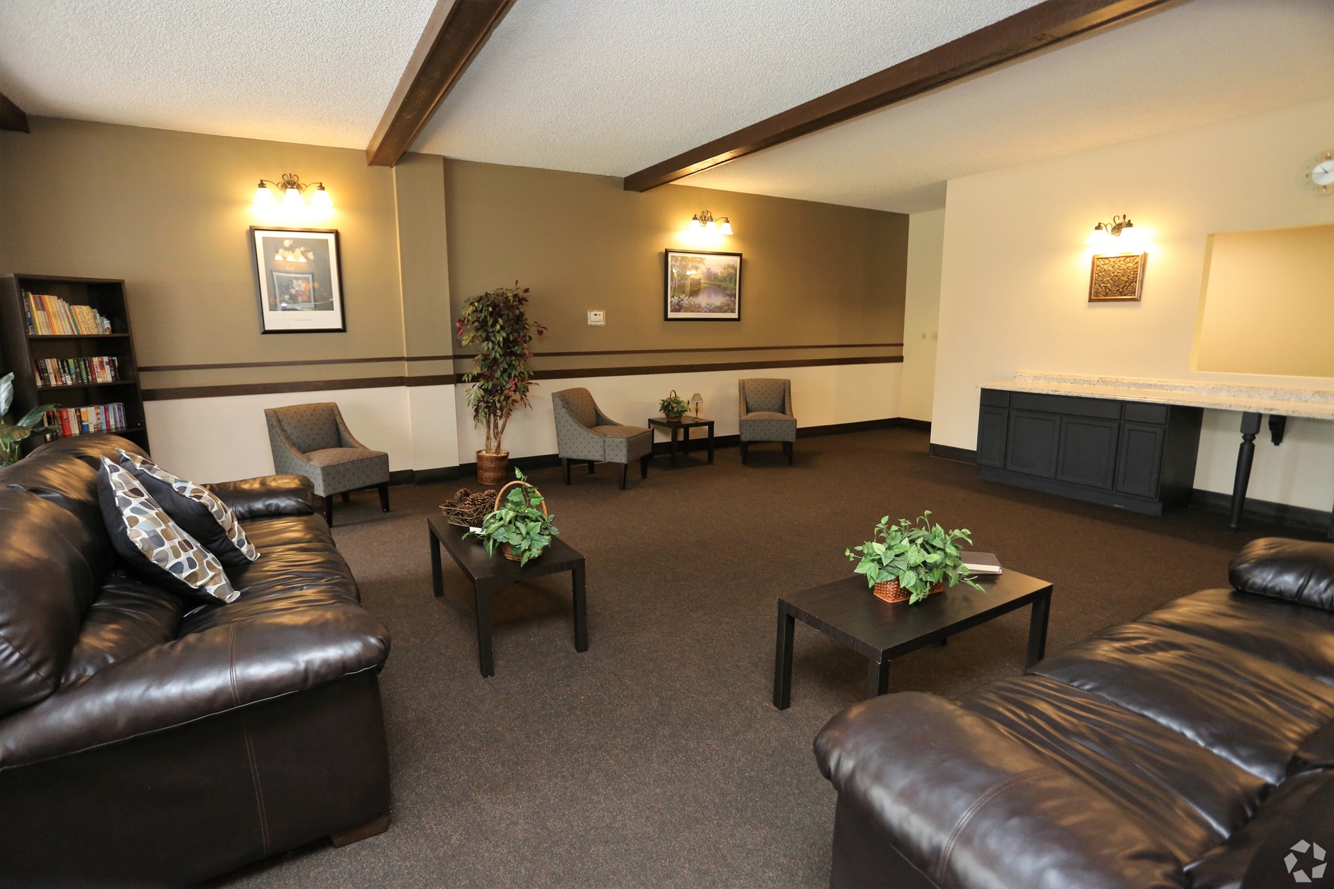 Fairway Tower & Manor Apartments common area in Akron Ohio