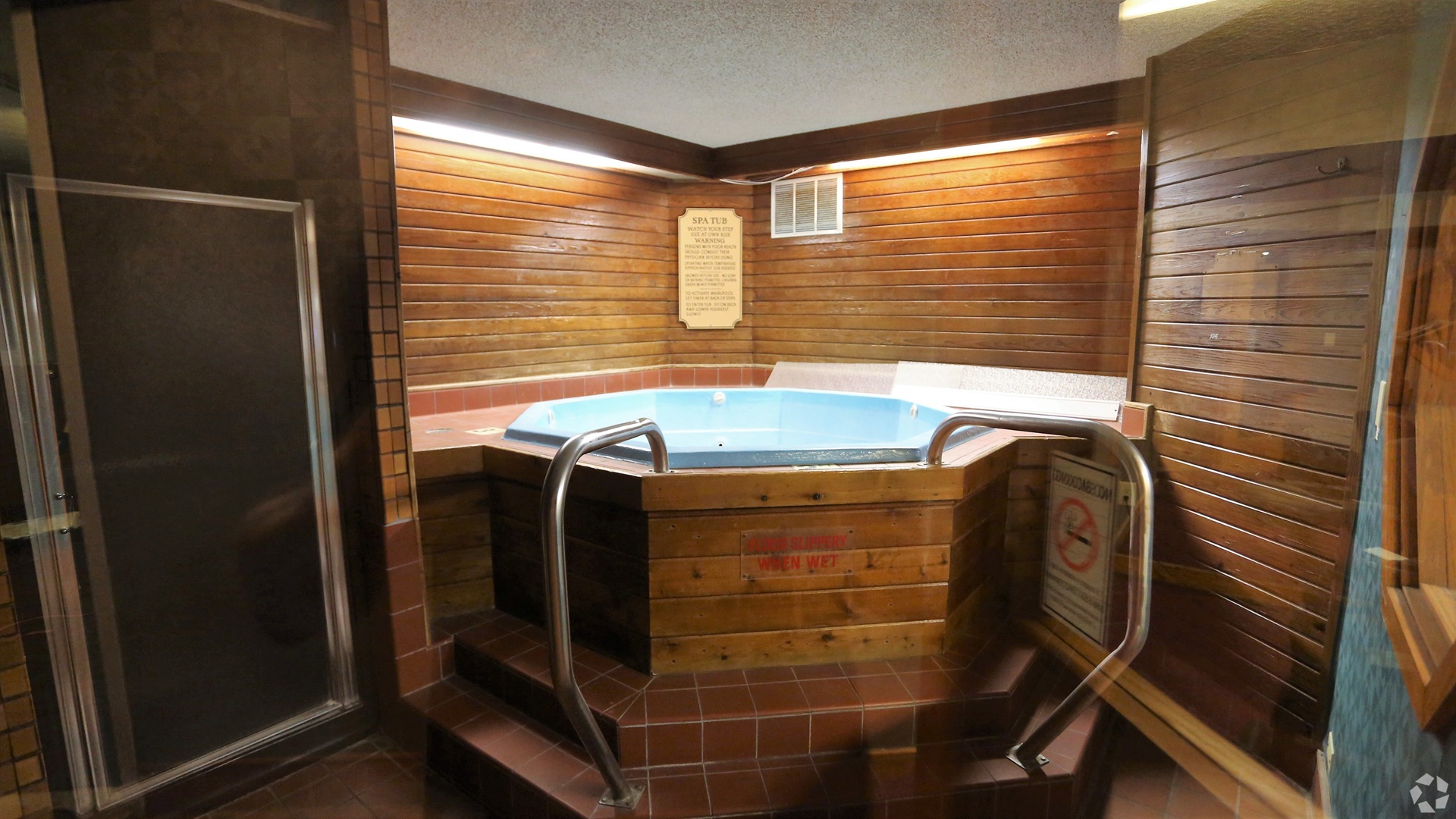 Fairway Tower & Manor Apartments fitness center in Akron Ohio